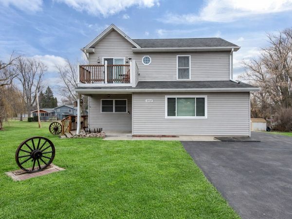 12707 W Warner Street, Beach Park, IL 60087