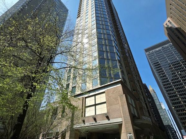 222 N Columbus Drive, Unit 1003, Chicago, IL 60601
