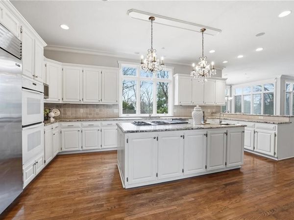 11700 W HARMONY Lane, Olathe, KS 66062