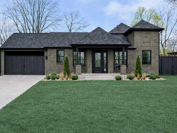 2520 Crossfield Dr, Nashville, TN 37214