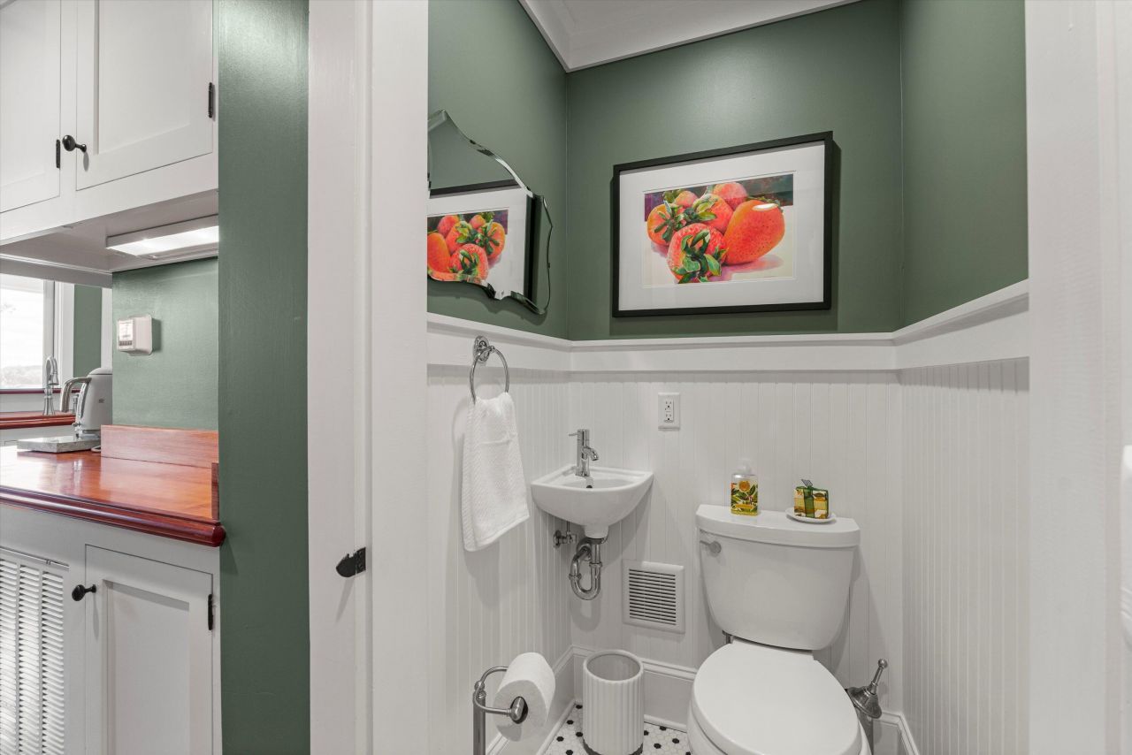 206 Marsh Pointe Drive Photo 13