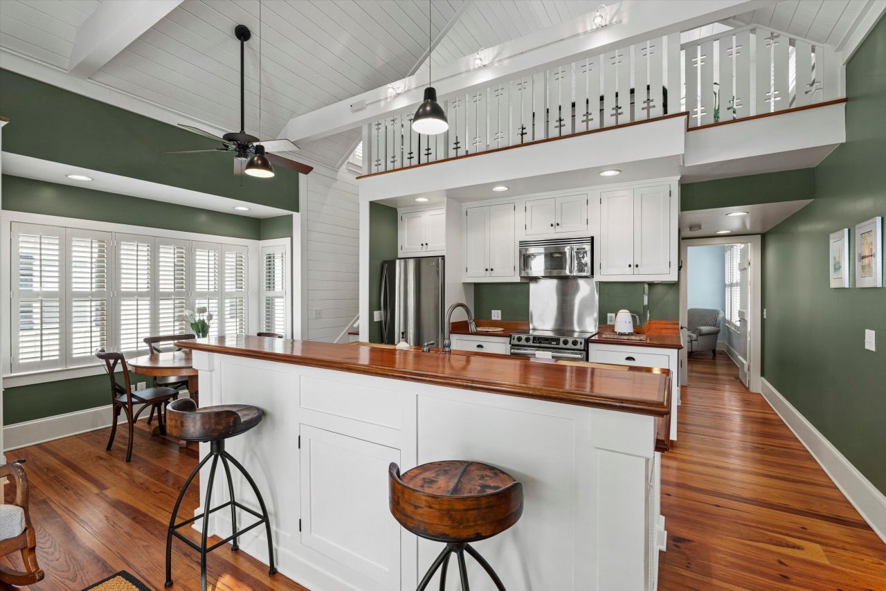 206 Marsh Pointe Drive Photo 7