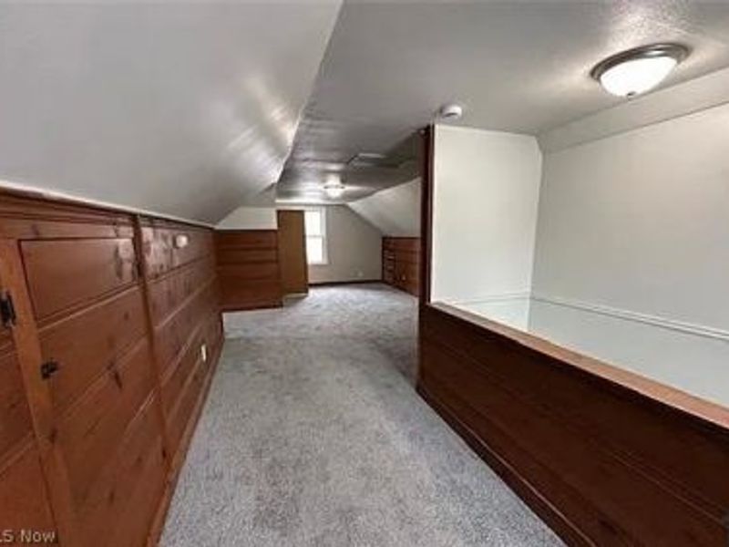 5185 Anthony Street , Maple Heights, OH 44137 Photo 10