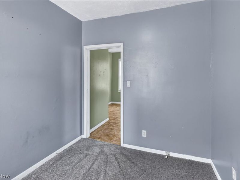 2010 Forestdale Avenue , Cleveland, OH 44109 Photo 15