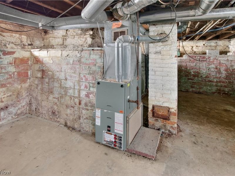 2010 Forestdale Avenue , Cleveland, OH 44109 Photo 35