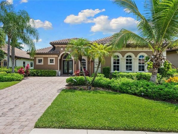 7692 Cottesmore DR, NAPLES, FL 34113