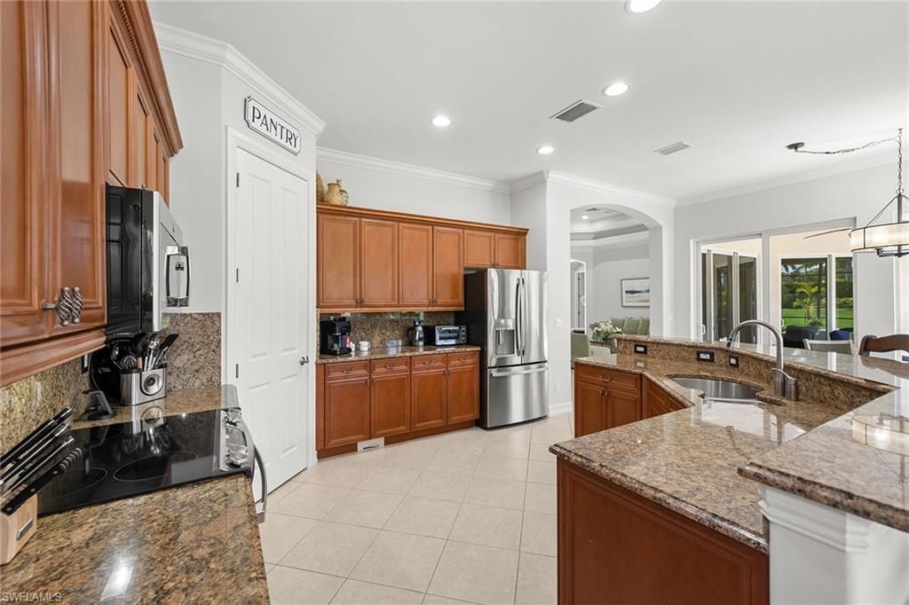 7692 Cottesmore Dr, Naples, FL 34113 Photo