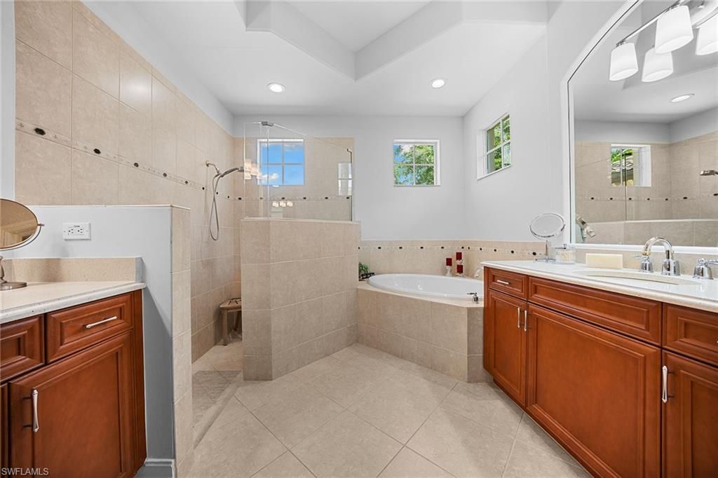 7692 Cottesmore Dr, Naples, FL 34113 Photo