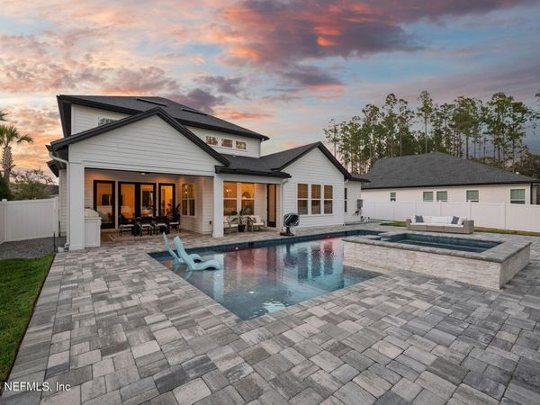 28 WOODBAY Court, St. Johns, FL 32259