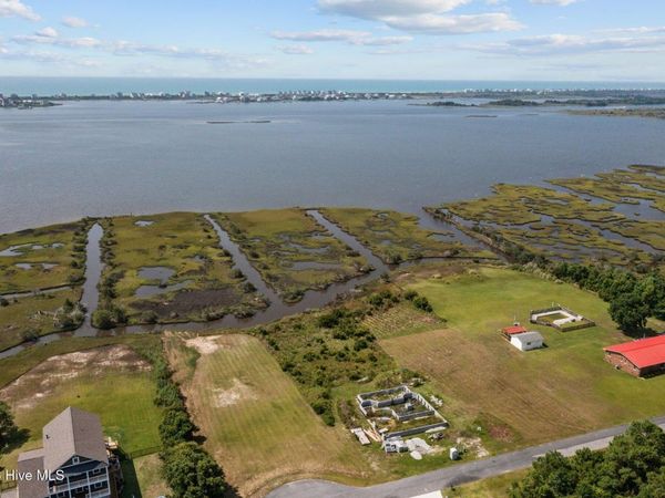 110 Sea Level Lane, Sneads Ferry, NC 28460