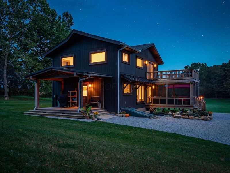 1136 Porter Lane , Centerburg, OH 43011 Photo 2