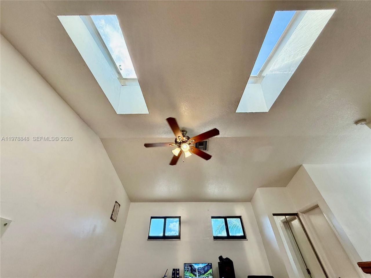 4224 SW 87th Ter, Cooper City, FL 33328 Photo