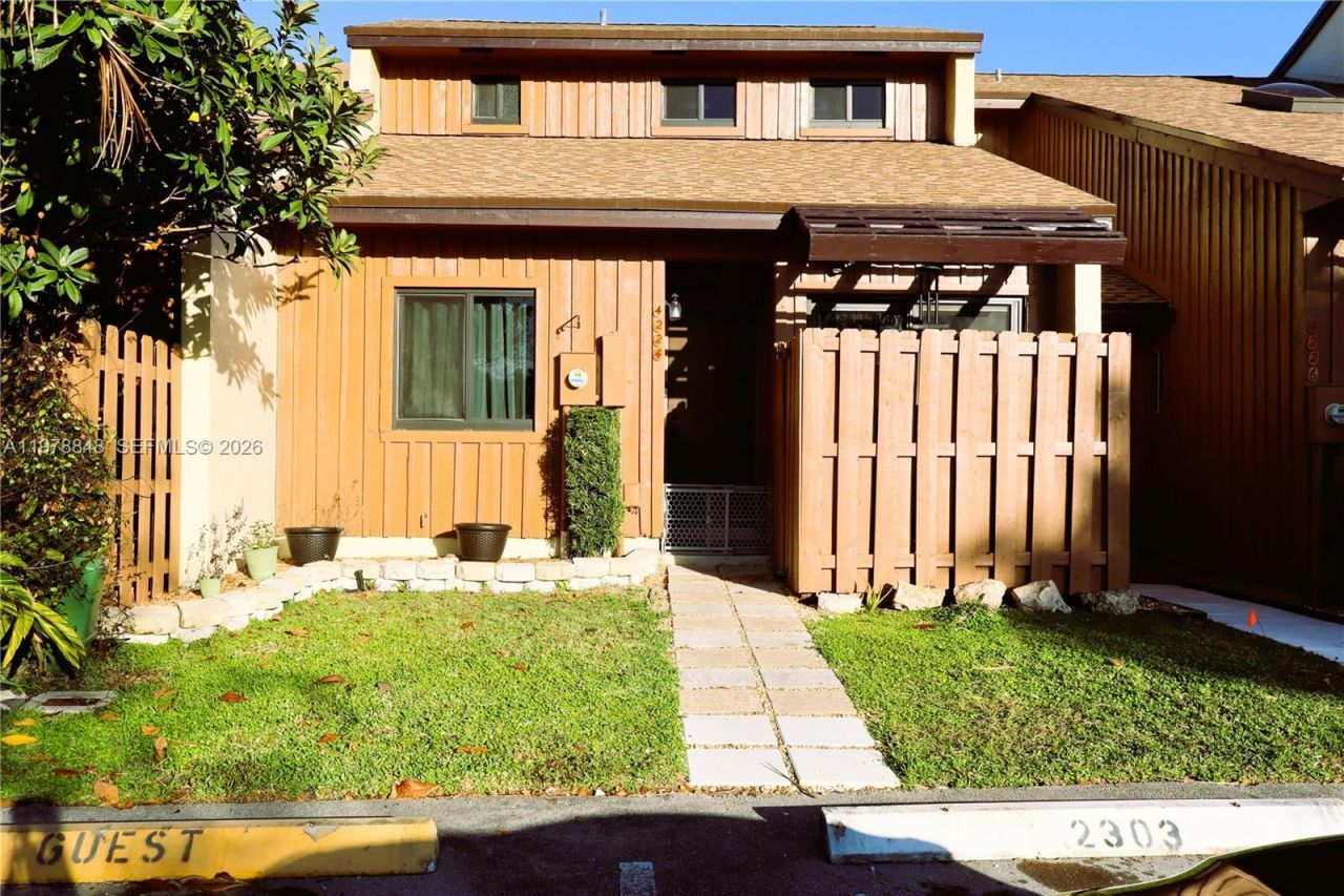 4224 SW 87th Ter, Cooper City, FL 33328 Photo