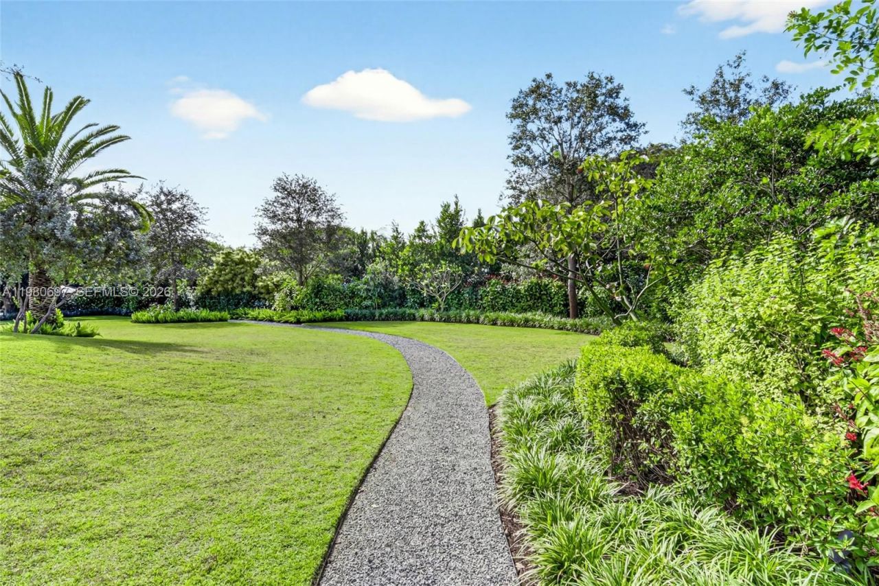 6255 SW 133rd St, Pinecrest, FL 33156 Photo