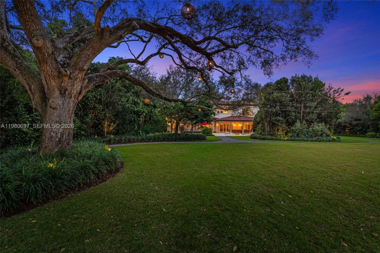 6255 SW 133rd St , Pinecrest, FL 33156 Photo