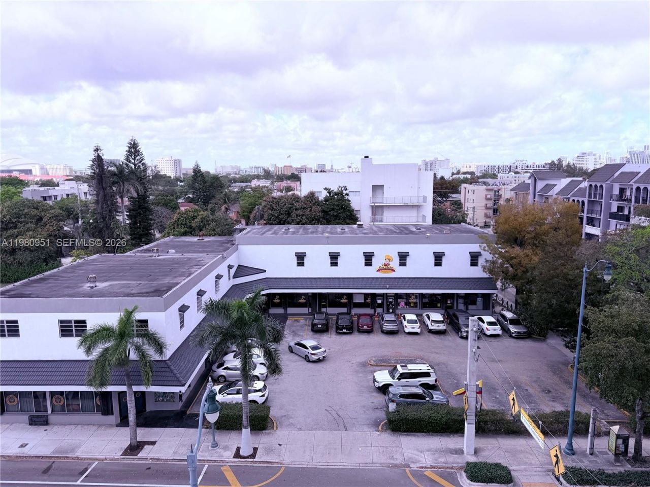 900 SW 8th St , Unit 604, Miami, FL 33130 Photo