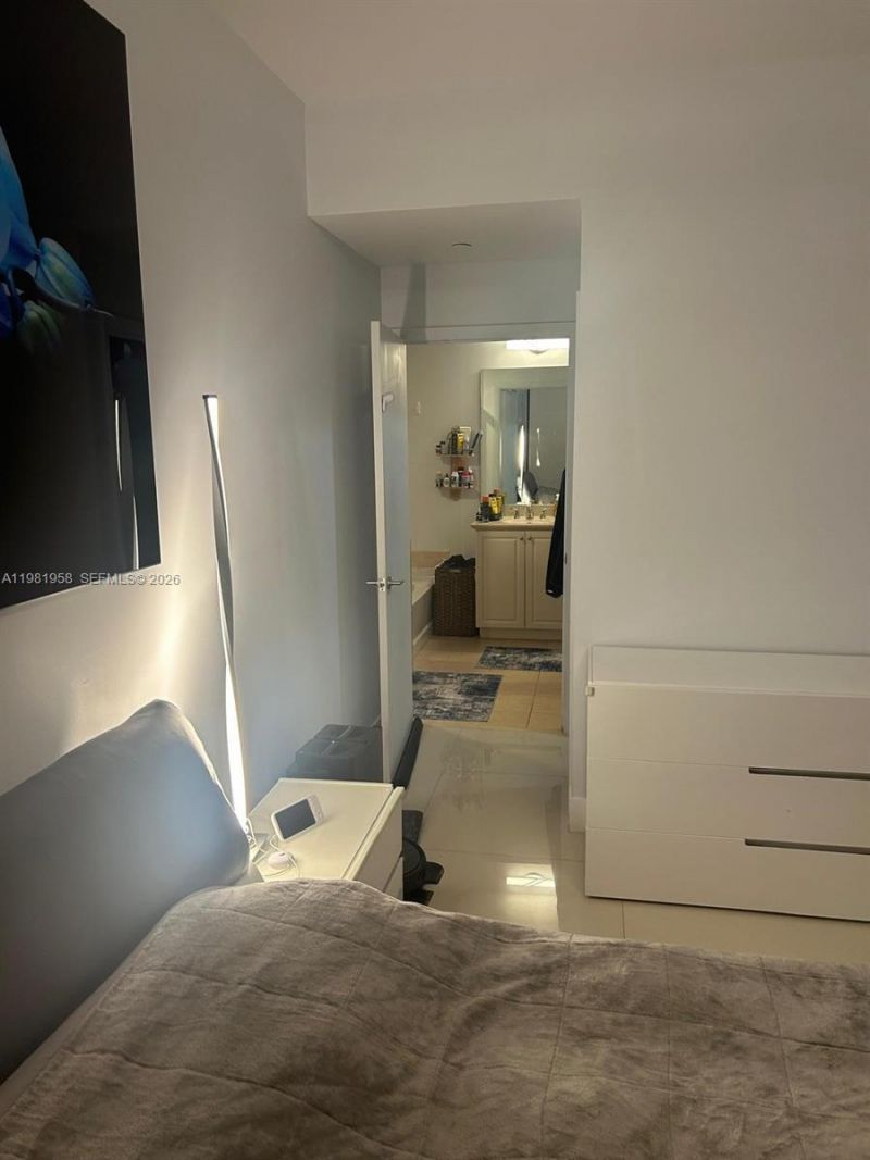 3340 NE 190th St, Unit 1407, Aventura, FL 33180 Photo
