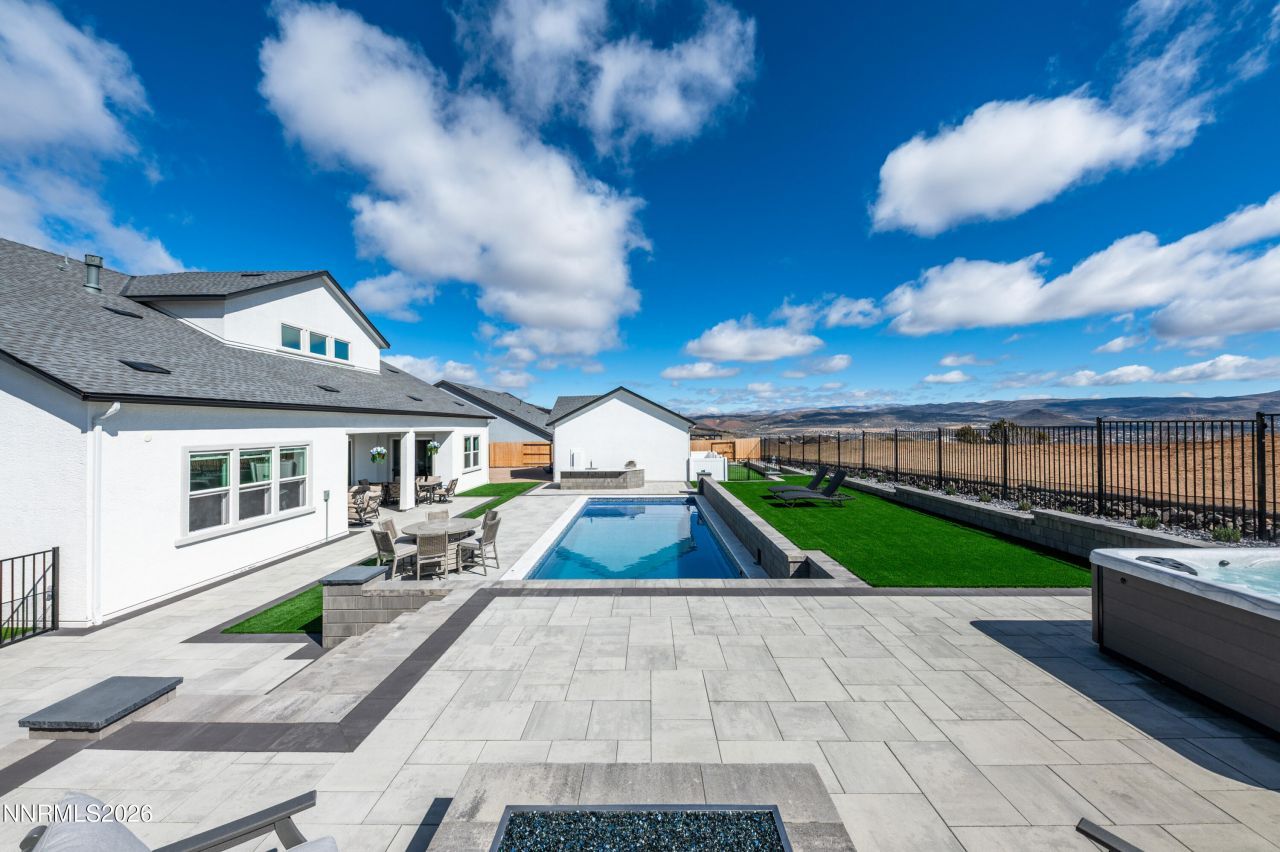 2958 Murrelet Way, Sparks, NV 89441 Photo