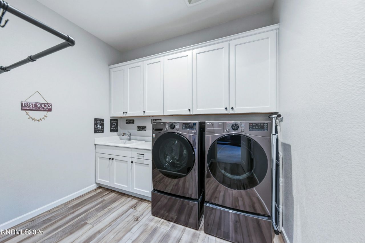 2958 Murrelet Way, Sparks, NV 89441 Photo