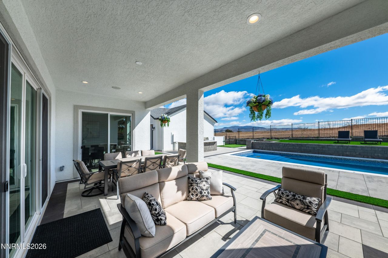 2958 Murrelet Way, Sparks, NV 89441 Photo