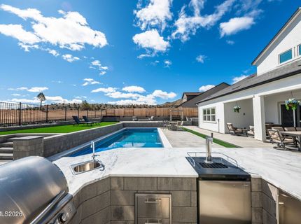 2958 Murrelet Way, Sparks, NV 89441 Photo