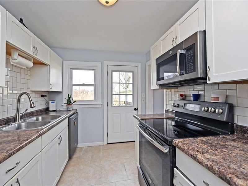 9 W Lowery Avenue, Dayton, OH 45449 Photo 13