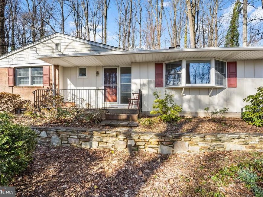 105 Vernon Lane, Yardley, PA 19067 Main Photo