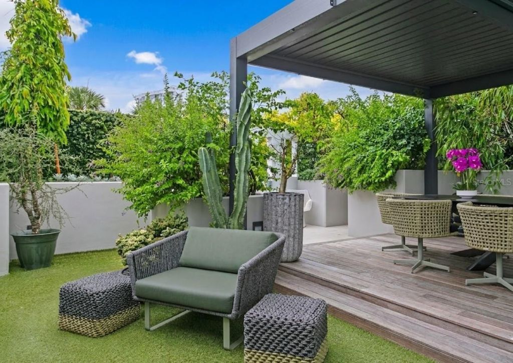 2619 Bayshore Boulevard, Unit 200, Tampa, FL 33629 Photo