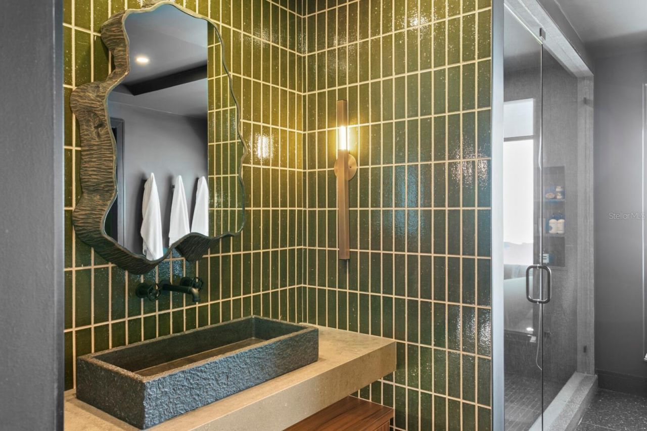 2619 Bayshore Boulevard, Unit 200, Tampa, FL 33629 Photo