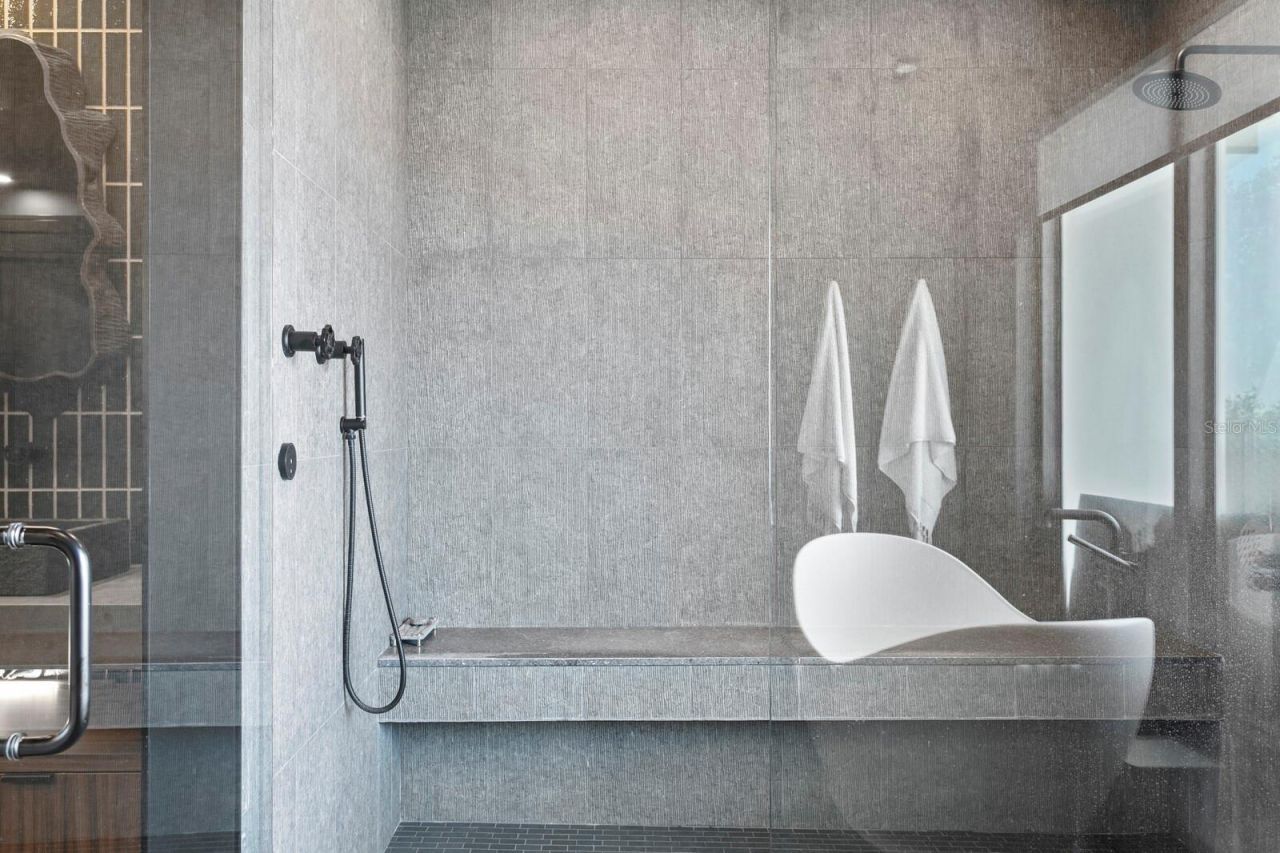 2619 Bayshore Boulevard, Unit 200, Tampa, FL 33629 Photo