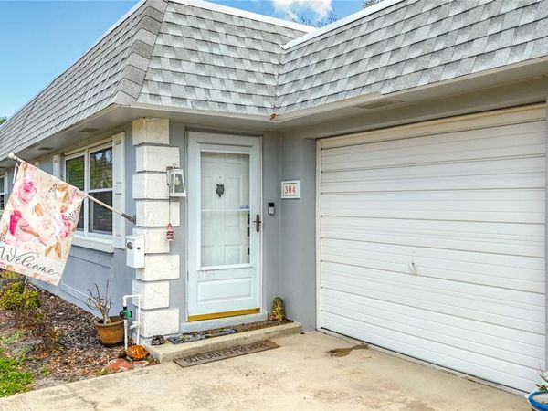 304 MINDY DRIVE , LARGO, FL 33771