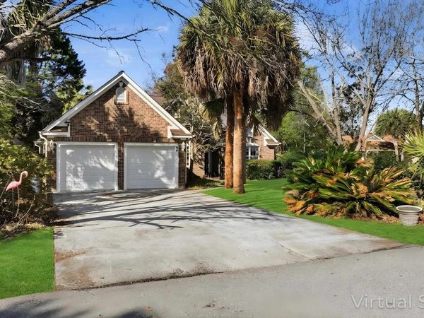 29 Pine Valley Ln., Surfside Beach, SC 29575