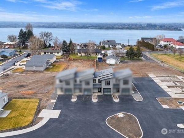 601 Dorsing Street, Unit E26, Moses Lake, WA 98837