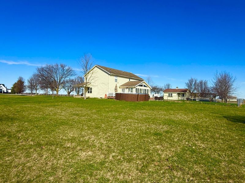 22362 Alkire Road , Circleville, OH 43113 Photo 8