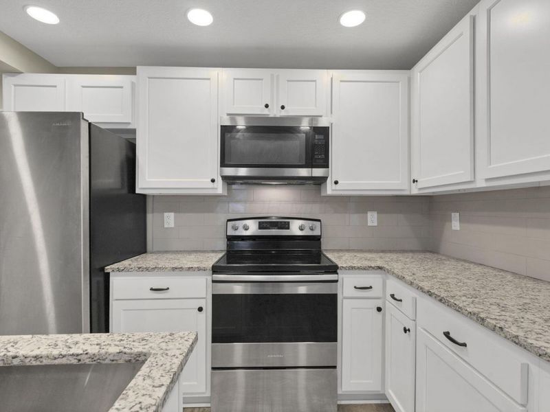 258 Wrexham Avenue , Columbus, OH 43223 Photo 15