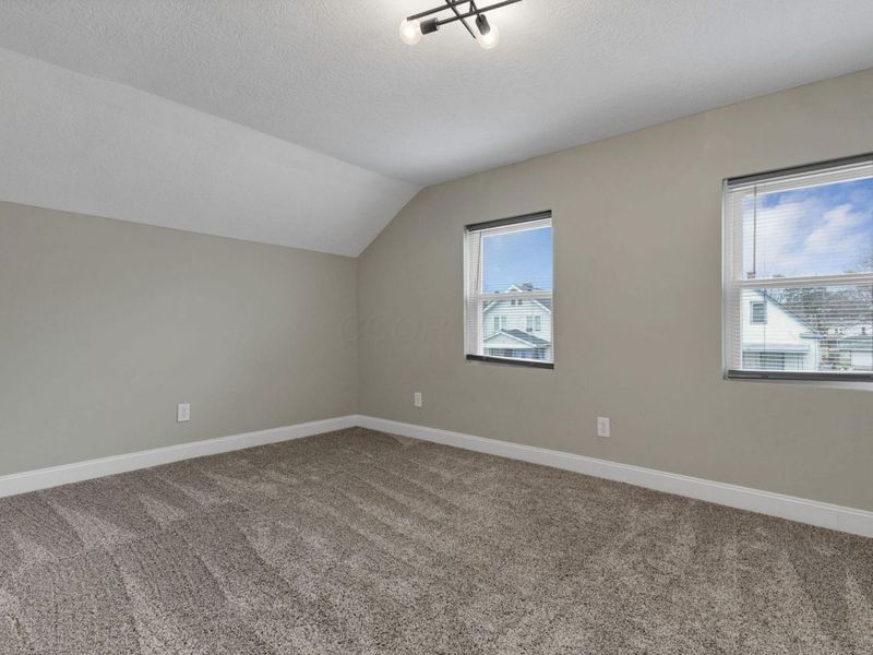 258 Wrexham Avenue , Columbus, OH 43223 Photo 24