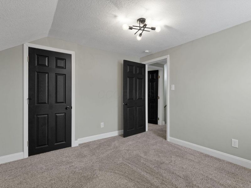 258 Wrexham Avenue , Columbus, OH 43223 Photo 27