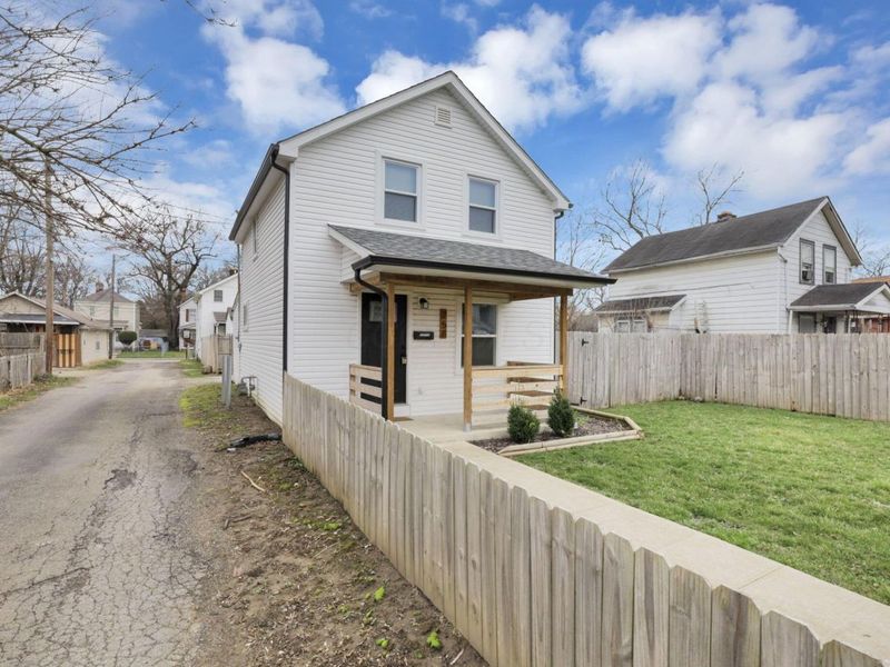 258 Wrexham Avenue , Columbus, OH 43223 Photo 3