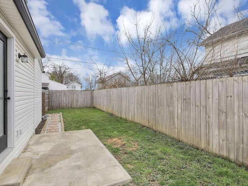 258 Wrexham Avenue , Columbus, OH 43223 Photo 32