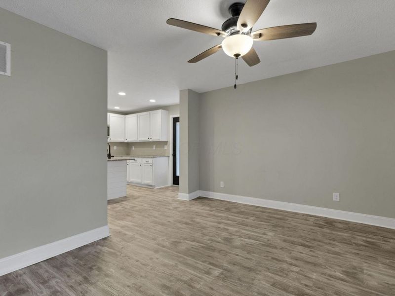 258 Wrexham Avenue , Columbus, OH 43223 Photo 7