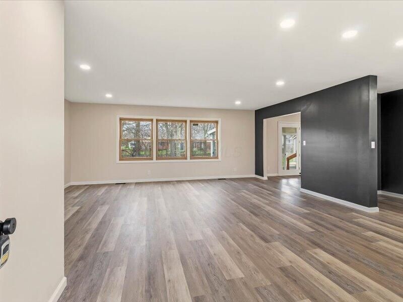 354 Hickory Drive, Marysville, OH 43040 Photo 7