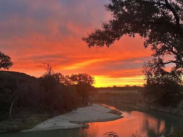 220 County Road 3310 , Valley Mills, TX 76689