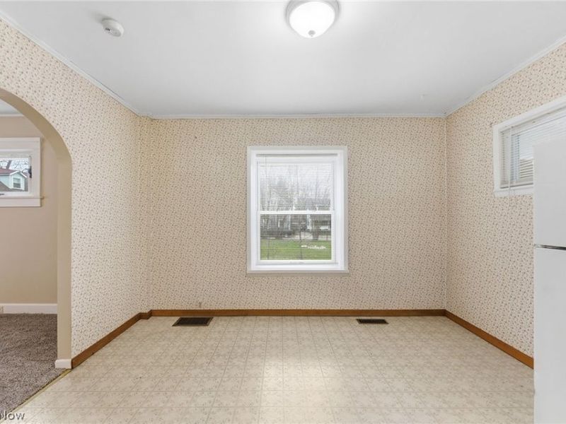 1887 Ritzman Court , Akron, OH 44314 Photo 9