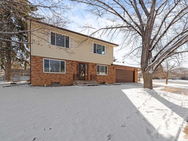 3520 Arizona St., Rapid City, SD 57701