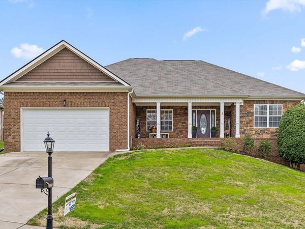 8934 Sunridge Drive, Ooltewah, TN 37363