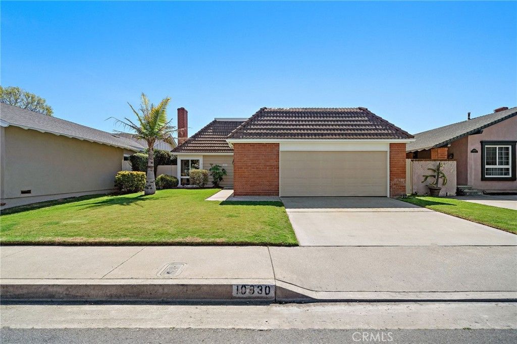 10830 La Terraza Avenue, Fountain Valley, CA 92708 Main Photo
