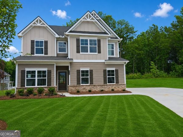 3716 Heron Creek Court, Loganville, GA 30052