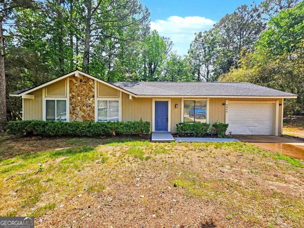 9046 Homewood Drive, Riverdale, GA 30274