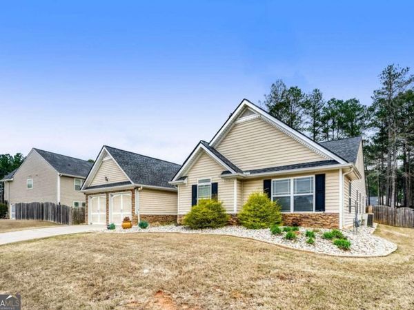 733 Sycamore Drive, Villa Rica, GA 30180