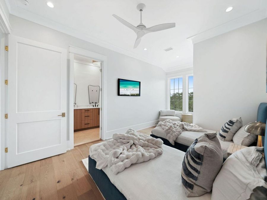 Property Image 58